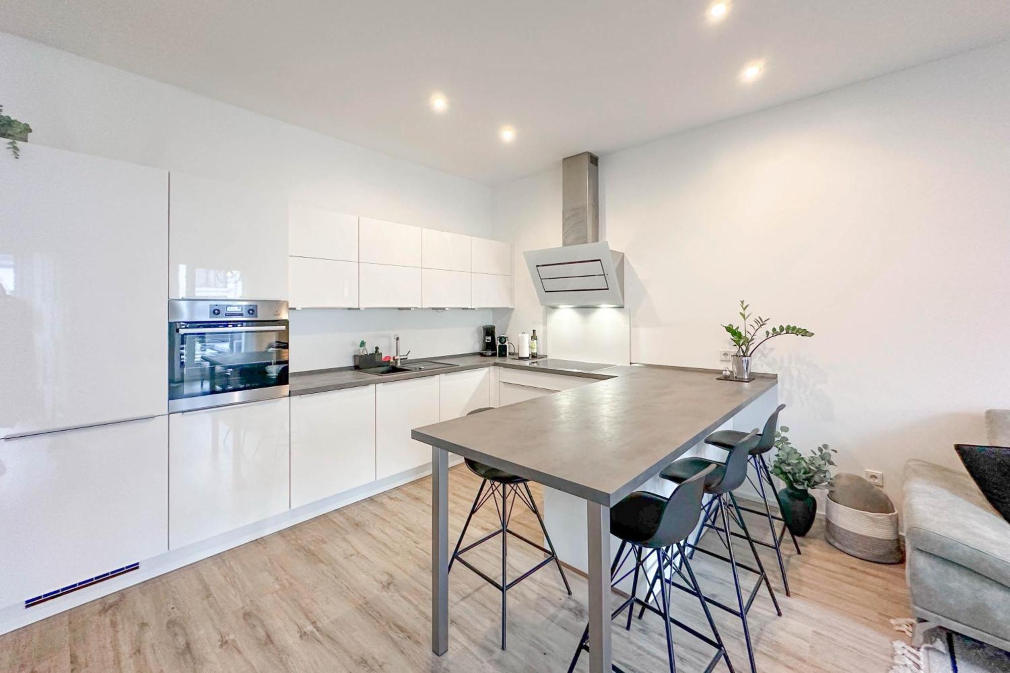 Modernes Trierer Cityloft Mit Grossem Balkon Luaran gambar